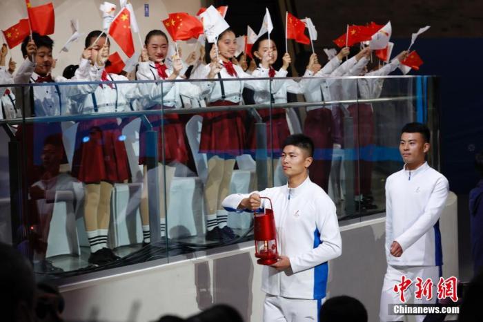 10月20日上午，北京2022年冬奥会火种抵达北京，北京冬奥会火种欢迎仪式在奥林匹克塔举行。 <a target='_blank' href='http://www.chinanews.com/'>中新社</a>记者 韩海丹 摄