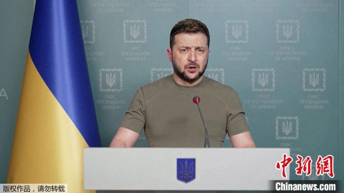 乌克兰总统签署延长战时状态总统令
