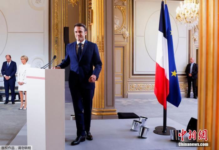 當地時辰5月7日，法邦總統馬克龍正正在巴黎愛麗舍宮舉行連任就職儀式。圖為就職儀式現場。