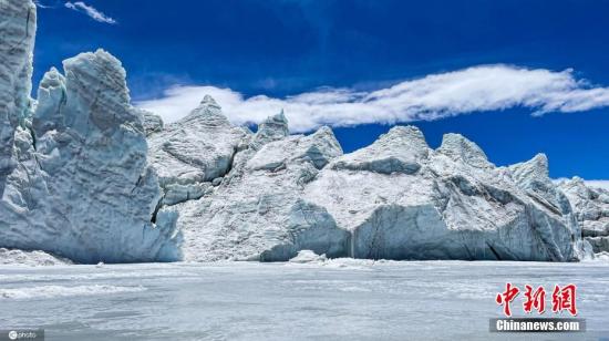 Chinese researchers explore new artificial glacier melt reduction method