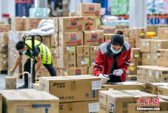 China's e-commerce logistics index expected to grow further in November