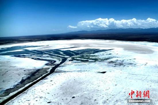 Scientists reveal climate impact on Qinghai-Tibet Plateau lakes