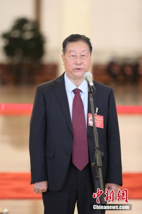 10月16日，中国共产党第二十次全国代表大会在北京人民大会堂开幕。大会开幕前，举行“党代表通道”采访活动。图为林占熺代表接受采访。 <a target='_blank' href='/'><p  align=