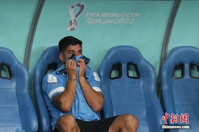 赛后沮丧的乌拉圭队球员苏亚雷斯。<a target='_blank' href='/'>中新社</a>记者 崔楠 摄