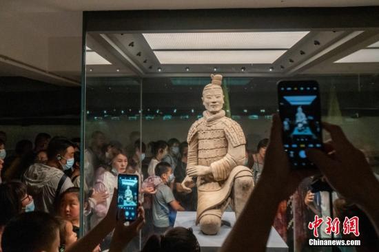 Qinshihuang Mausoleum archaeological discoveries make first collective public debut