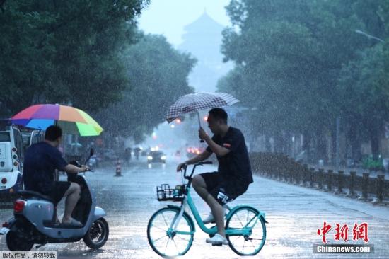 Beijing authority issues red alert for floods