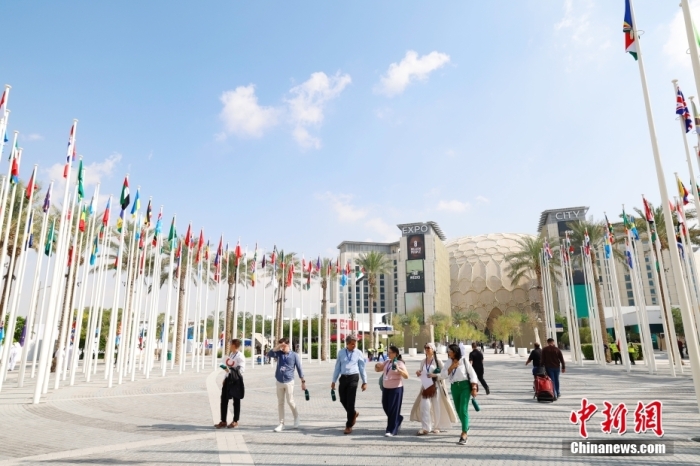 《联合国气候变化框架公约》第二十八次缔约方大会(COP28)将于2023年11月30日至12月12日在阿拉伯联合酋长国迪拜举行。图为当地时间11月29日拍摄的会址迪拜世博城内景。中新社记者 韩海丹 摄