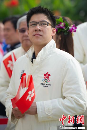 东亚运动会,香港代表团最引人关注的明星是他们年仅34岁的团长霍启 
