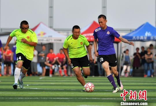 China to establish first-ever football referee academy