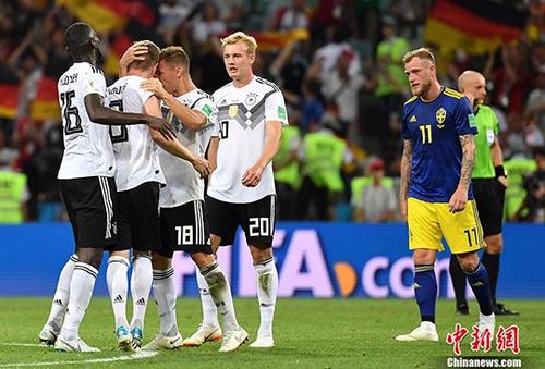 俄罗斯世界杯上，卫冕冠军德国队在小组赛阶段惨淡出局。 中新社记者 毛建军 摄