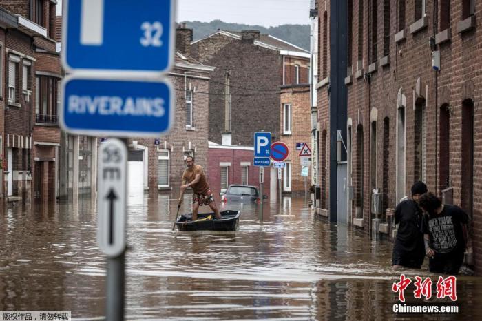 2021年夏季，德国和比利时遭遇灾难性的洪水侵袭。