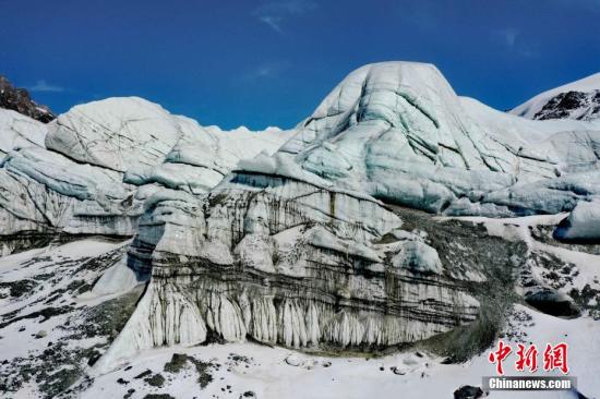 Chinese draft law to prohibit entry to important glaciers in Qinghai-Tibet Plateau for protection