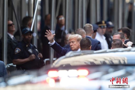 Jury selection begins in Trump's NY trial
