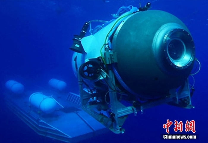 当地时间6月18日，一艘在泰坦尼克号沉船处进行深海探险的小型潜艇与水面失去联系。图/ICphoto