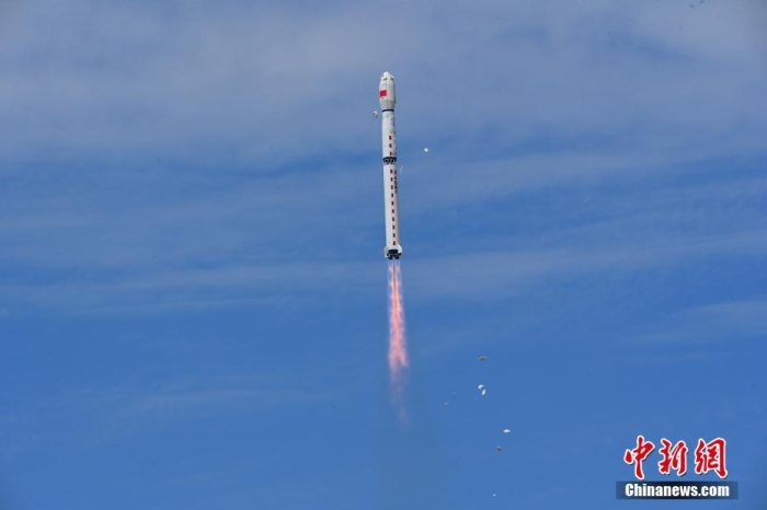 中國成功發射風云三號06星  長四系列火箭迎“百發”