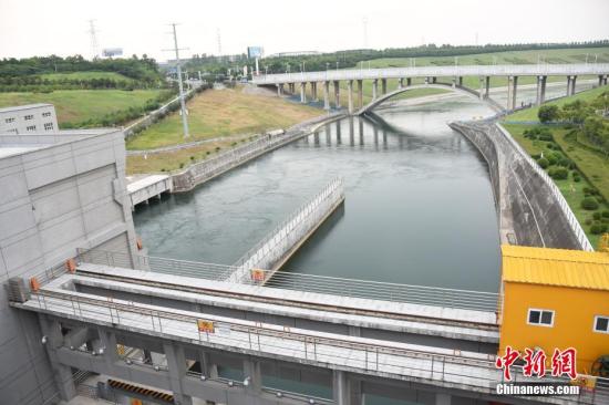 Diversion project solves water woes
