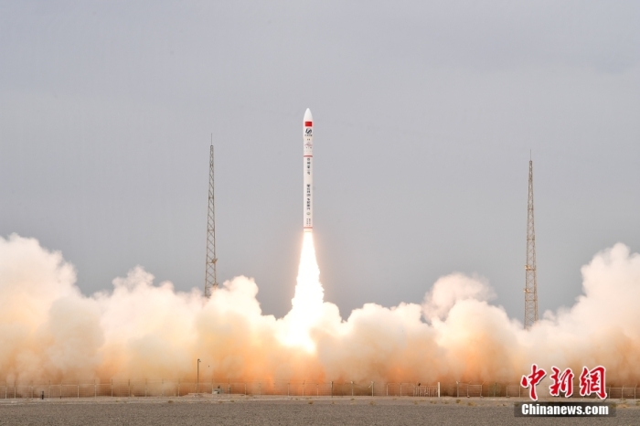 北京时间2023年8月25日12时59分，谷神星一号遥八运载火箭在我国酒泉卫星发射中心成功发射升空。汪江波 摄