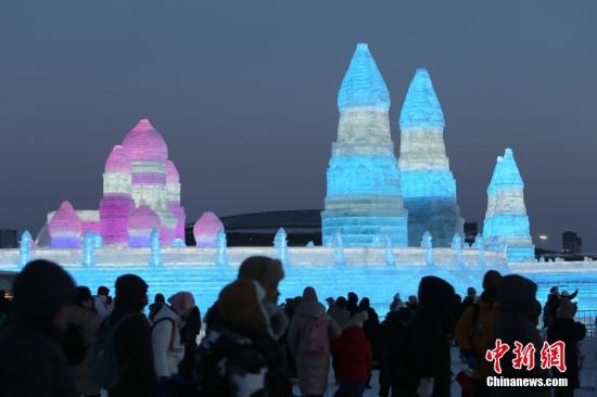 Cold Harbin a hot tourism destination for holiday